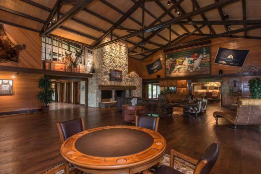 Caplin Ranch Living Room